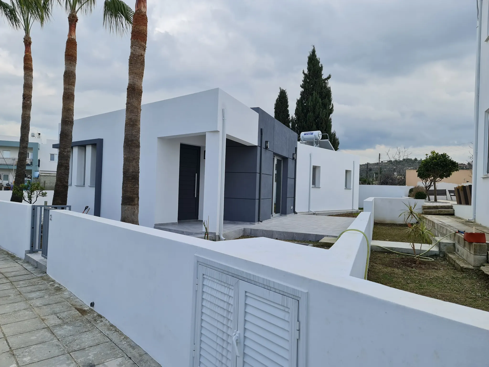 Κατοικία 4 — φωτογραφία 1 από 8